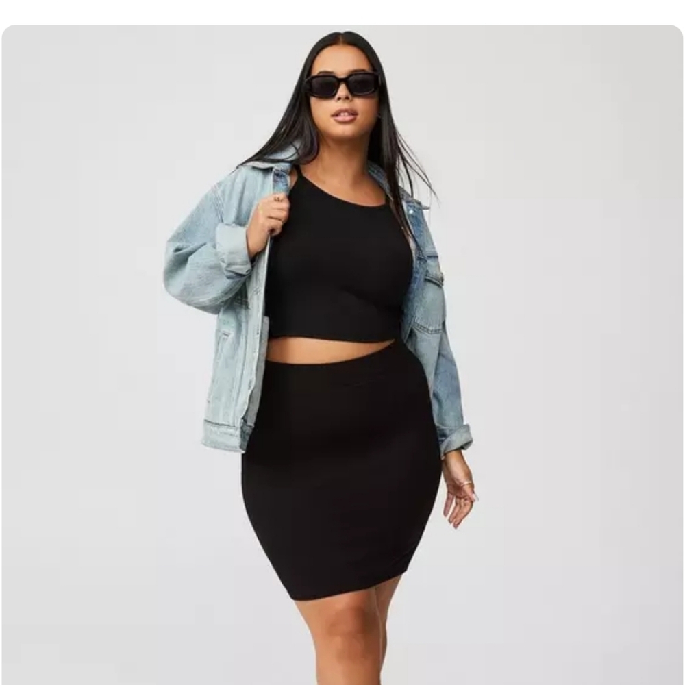 Torrid Signature Waist Miniskirt size 2X